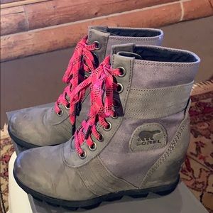 Sorel Joan of Ark wedges